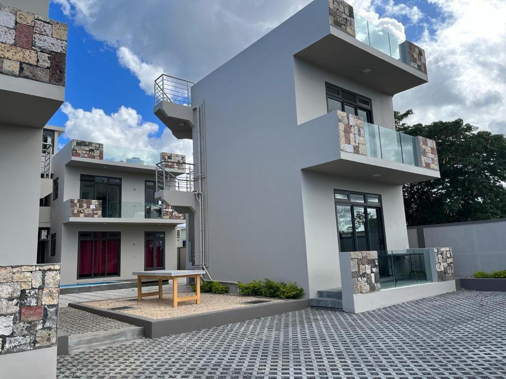John House 2 Bedrooms No 4 Flic en Flac ภายนอก รูปภาพ